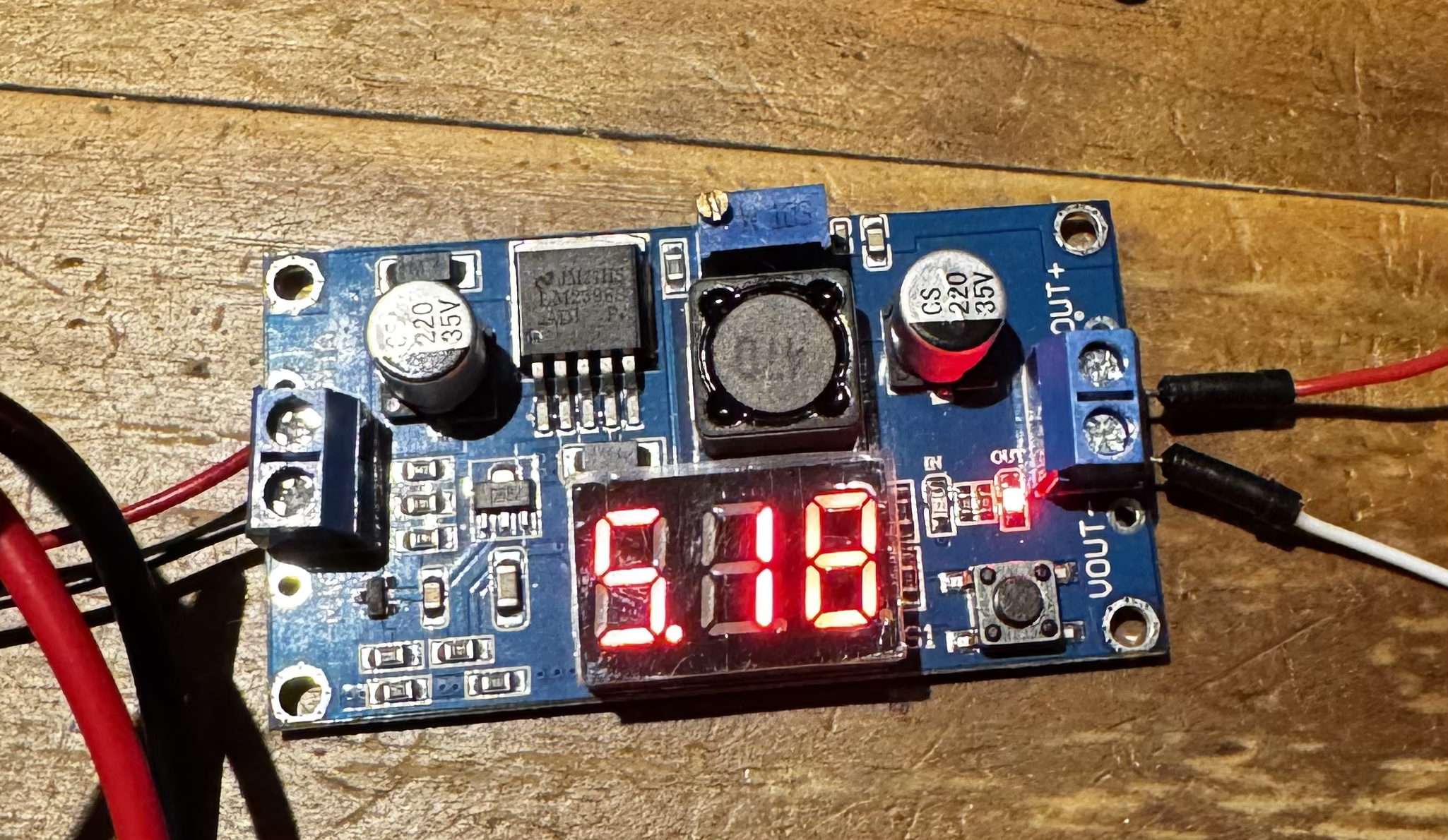 LM2596 Step-Down Power Module